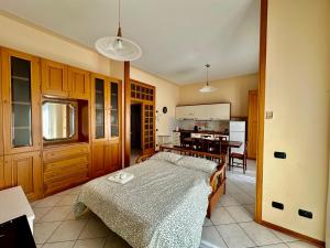 Allegras apartment