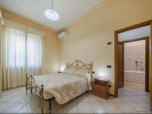 Allegras apartment