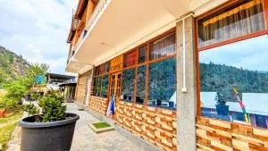 Lamsang residency - Chug