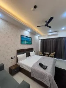 Gaursky studio - Meerut