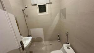 Elegant room and hall #40 شقة مفروشة إيجار يومي المروج - مرتاح