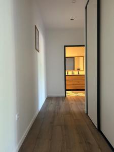 Beautiful equipped semi-detached house