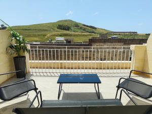 Veduta Ta Pinu Apartments with Stunning Views Garden Sauna Pool and Gym