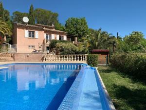 Villas Stunning family villa with pool : photos des chambres