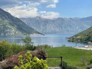 Lavender Bay Apartment B23 - Lipci