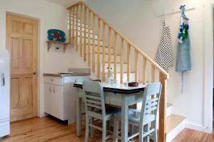 Sweet and Spacious Cottage Rental on Silver Lake in Woodridge, New York - Mountain Dale