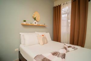 Ideal house for families, large groups & cozy