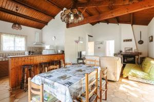 Maisons de vacances Maison proche plage et centre ville : photos des chambres