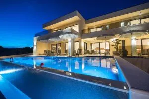 Luxury Villa Nuova with pool - 马斯莱尼察 Luxury Villa Nuova with pool - 马斯莱尼察