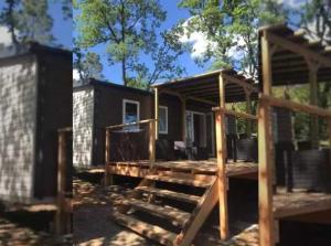 Campings Camping 3 etoiles - Piscine - eehci0 : photos des chambres