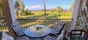 Golden Summer Apartment