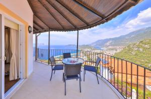 Penthouse The Grand, Kas