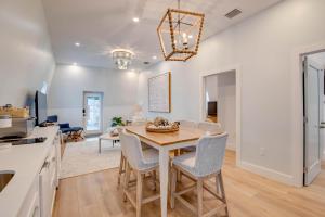 The Penthouse at Custom House Inn