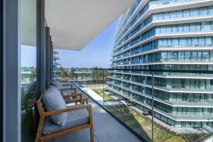 Wave Apartments by Solarento