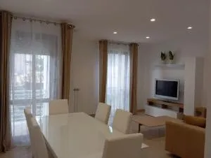 B&B Guesthouse La Casetta Di Sutri sulla Francigena - 卡普拉尼卡