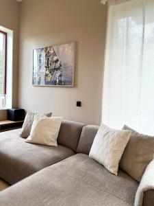 Charming 2-bedroom apartment in Bergen near the light rail