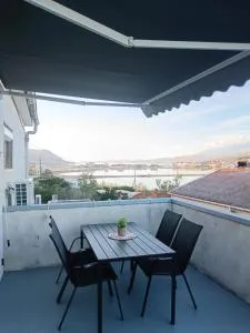 Aparmani Đani 2 - Košljun