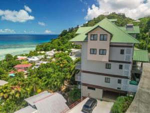 Jolie View Self Catering Apartments