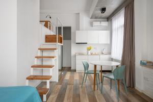 Mariinsky Boutique Hotel