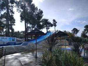 Campings Ocean Soleil Relax Mobil Home LaPignade 4 etoiles : photos des chambres