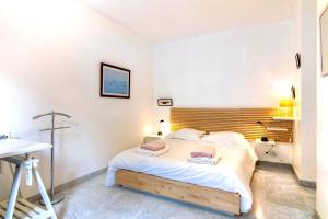 3 rooms panoramic sea view