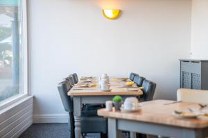 The Strathmore Hotel