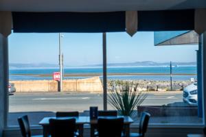 The Strathmore Hotel