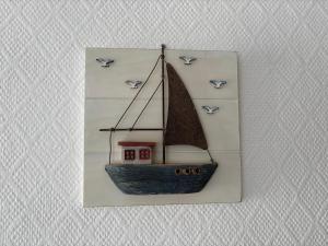 Maisons de vacances Saint Ho Mer Maison lumineuse vue mer 8 pers 4 chambres 2 sdb 2 WC etage renove en 2025 belle terrasse grand jardin clos parking 8 mn a pied petite plage grand jardin pres de Port en Bessin, Bayeux et plage Omaha beach : photos des chambres