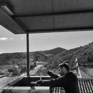 ÁTICO RURAL "EL COLMENAR" para parejas, amigos o familia a la montaña