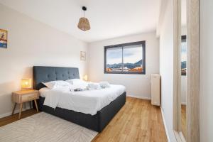 DELFINO - Charming roof terrace apartment w AC