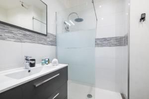 OLIVETTO - Superb city center apartment with AC