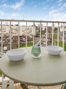 Appartements Lumineux avec balcon & confort familial : photos des chambres