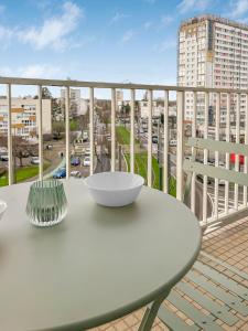 Appartements Lumineux avec balcon & confort familial : photos des chambres
