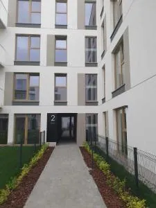 Kawalerka z klimatyzacją, garażem podziemnym - Mańki