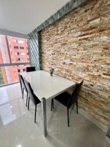 Magnificent apartment near Lleras and Provenza