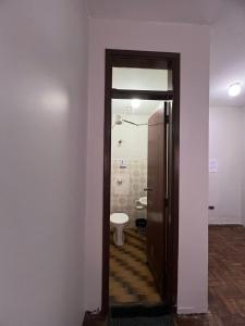 Apartamento 109 - Suíte econômica com ar condicionado