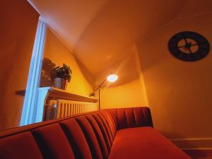 Cosy 2BR Flat in West Hampstead London