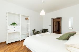 Trilocale davanti allAcquario - Centro