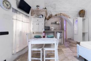 Lumia Suite by BarbarHouse