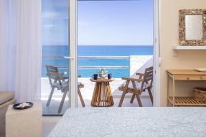 Blue view suite