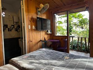 Peaceful & Airy Chalet - September Garden Homestay