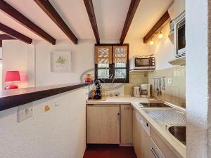 mazet t2 pour 4 personnes avec jardin vue mer au mas de pramousquier