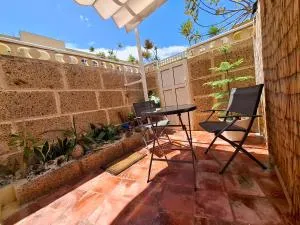 Habitación doble con baño y terraza privada - San Isidro