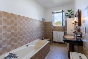 Maisons de vacances Gite 8 personnes proche Sarlat : photos des chambres