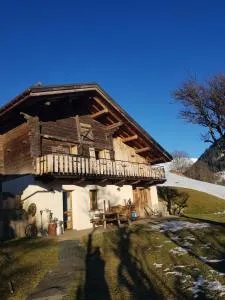 Aux fermes de la Croix, Maison d'hôtes, Spa - 莱孔塔米讷蒙茹瓦