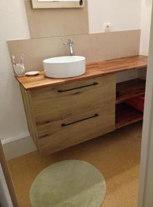 Apartment with terraces in Rayol-Canadel-sur-Mer