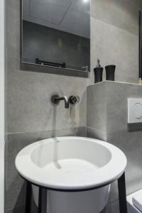 MASSENA 44 - Stunning studio on Masséna Square