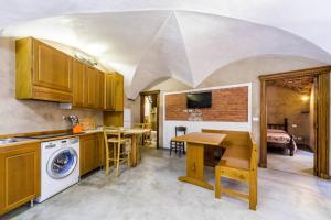 Lovingenoa - Antico Convento - Wood Passion