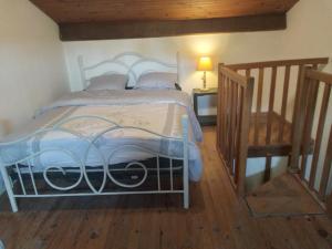 Appartements Studio avez mezzanine et petit jardin : photos des chambres