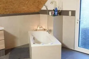 Gästehaus - Wellness Atmosphäre Merzig-Brotdorf - Bachem